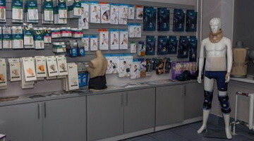 В салон-магазин по продажам ортопедических товаров требуется продавец